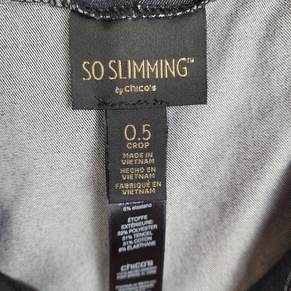 Chico's So Slimming pull on cropped pants Size. 0.5 / 6 blue chambray Casual - Picture 3 of 8